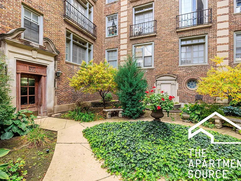 909 Elmwood Ave #O3 — Photo 13