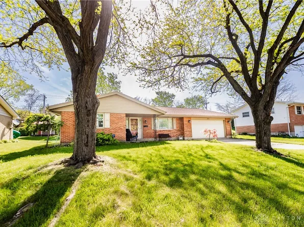 845 Kenbrook Dr, Vandalia, OH 45377
