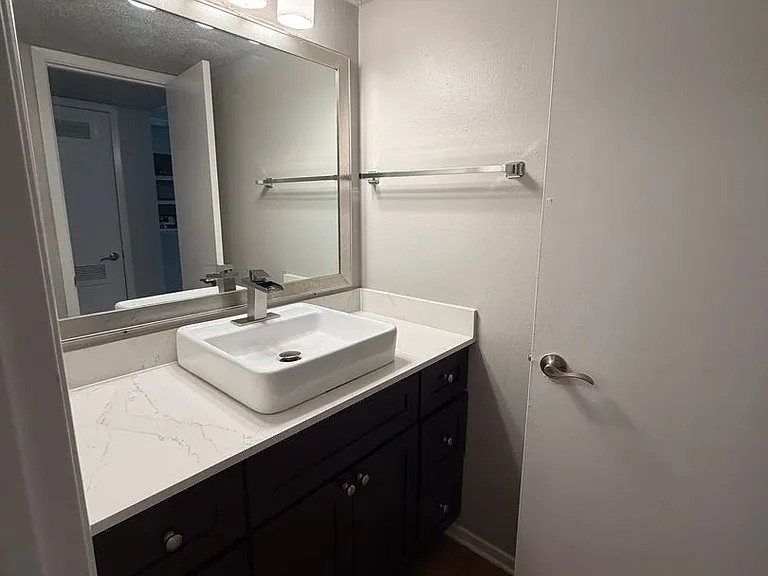 1202 Newning Ave #106 — Photo 8