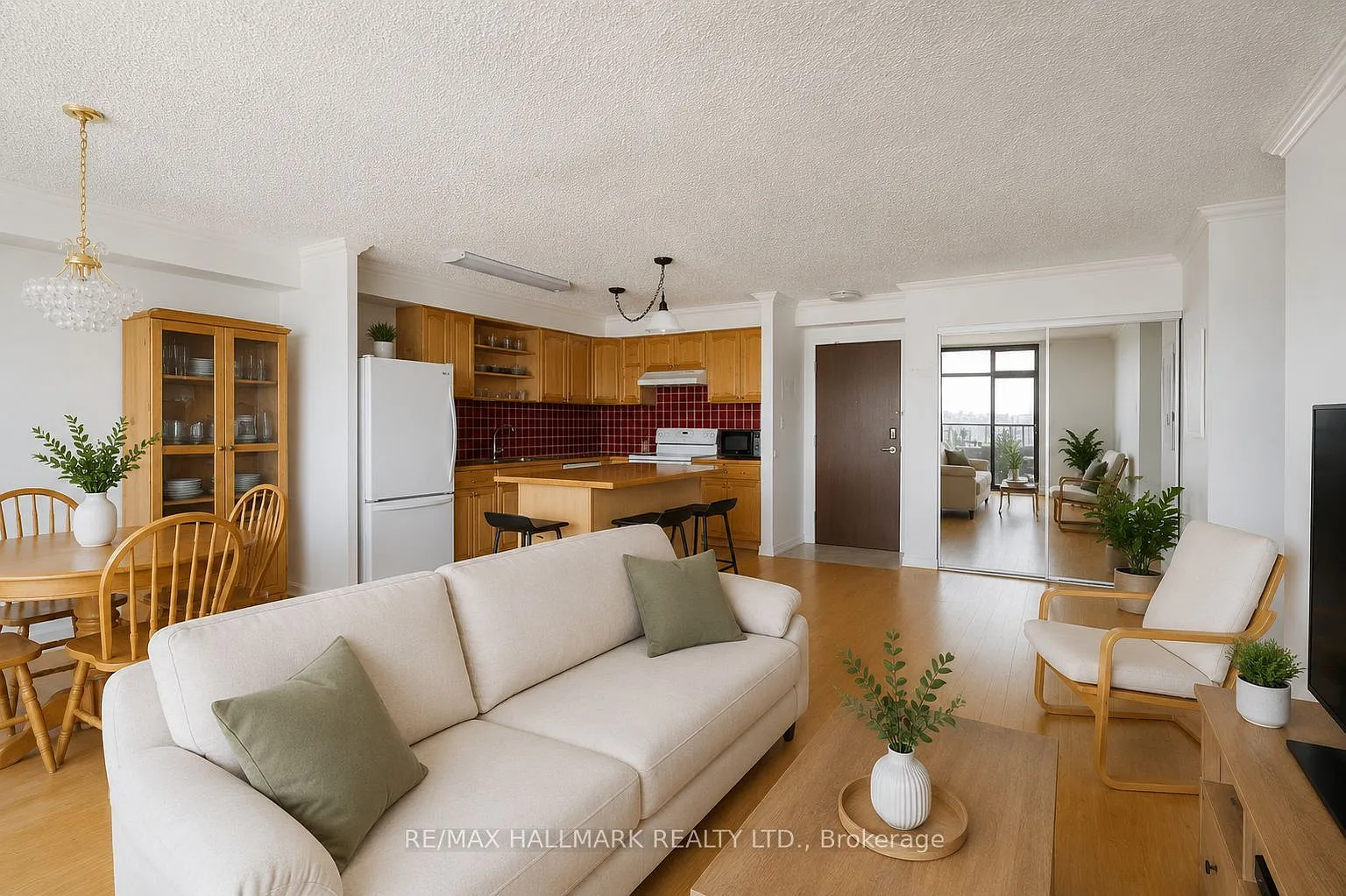 2 bed, $2,900 — Photo 4
