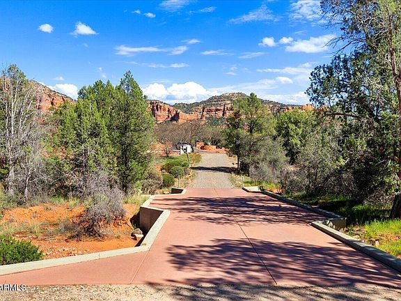 3rd image of 2727 Verde Valley School Road #-