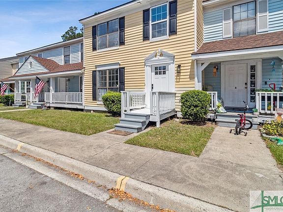4th image of 912 Pineland Avenue #4
