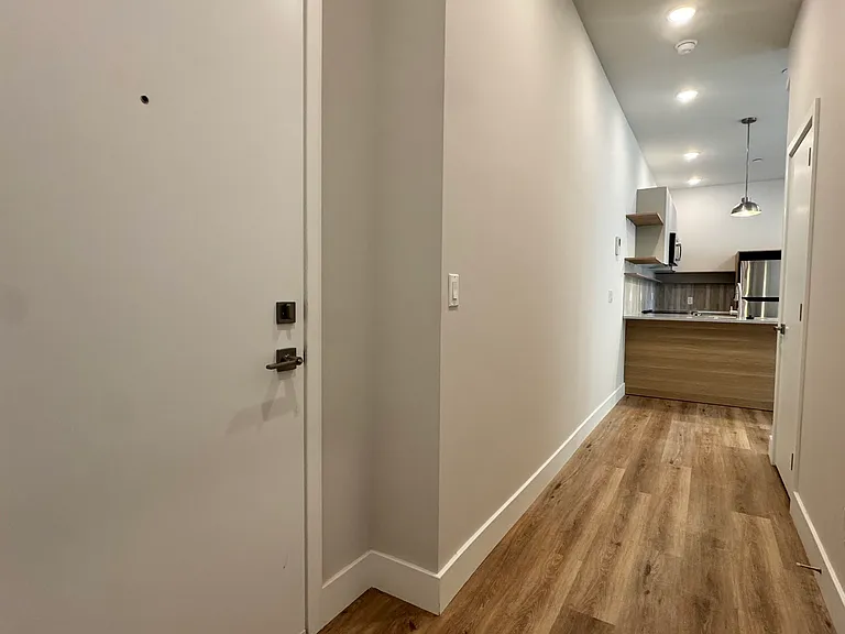 5222-24 Chester Ave #3 — Photo 3