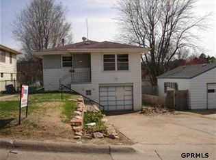 6515 N Hamilton St, Omaha, NE 68132