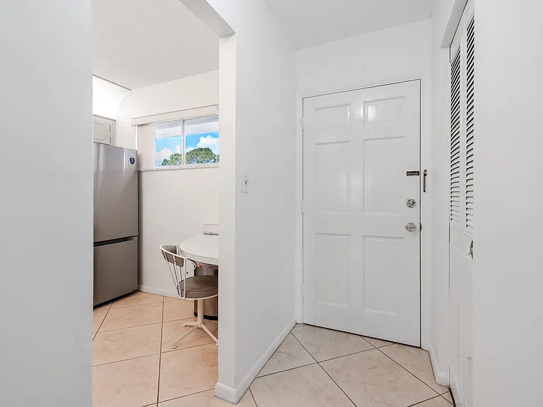 2615 Garden Dr N #307 — Photo 10