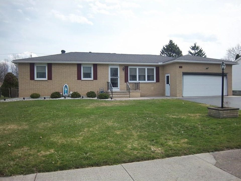 WELCOME TO 152 EMILIA CIRCLE