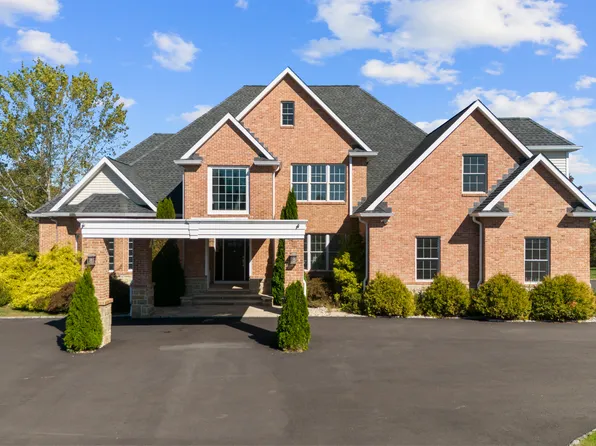 168 Bella Vista Drive, Watertown, CT 06795