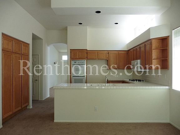 4th image of 12216 Mulholland Ct