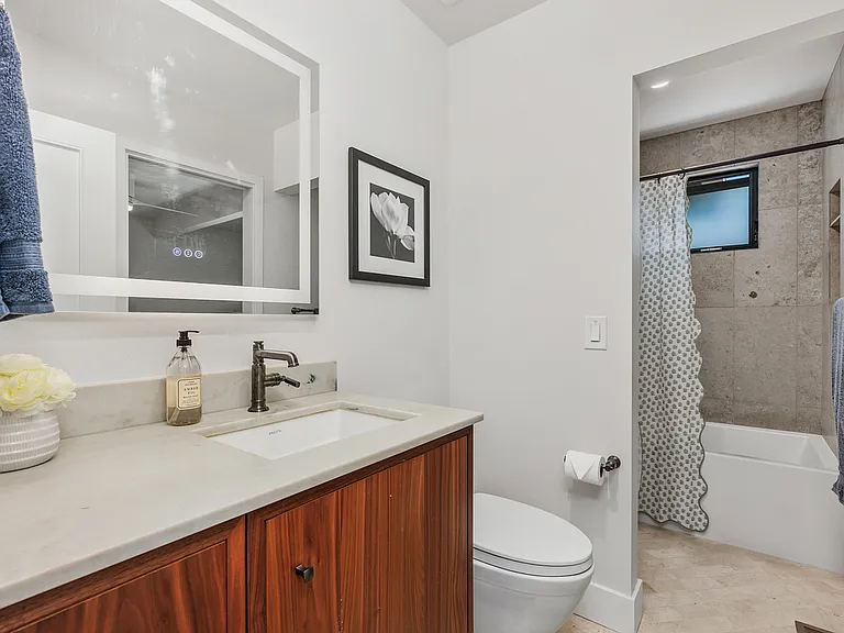163 Norfolk Dr — Photo 17