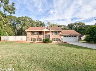1021 Caroline Ave, Daphne, AL 36526