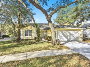 571 Kings Castle Dr, Orange City, FL 32763