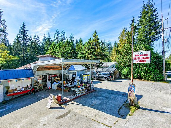 4th image of 28588 Dewdney Trunk Rd