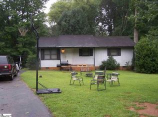 200 Wingo Rd, Wellford, SC 29385