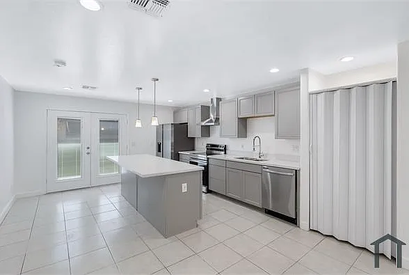 2927 E Atlanta Ave #2 — Photo 26