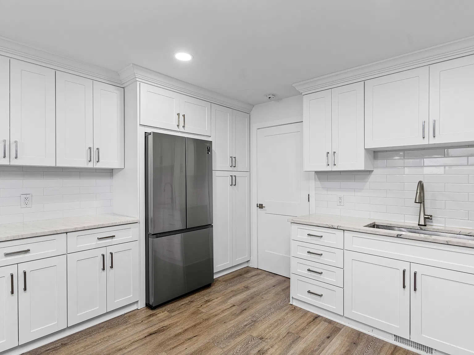 2 bed, 1609 sqft, $2,600 — Photo 3