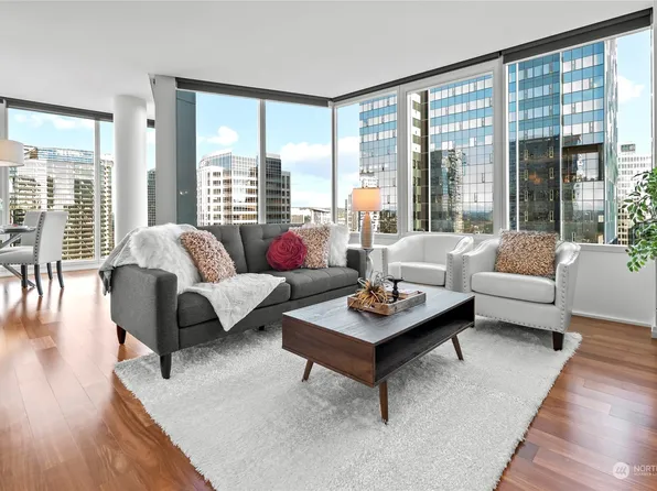 500 106th Avenue NE #2605, Bellevue, WA 98004