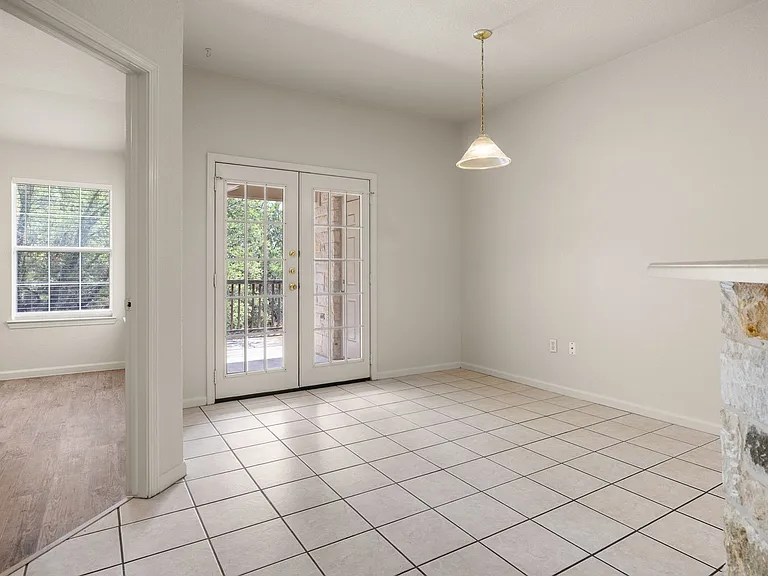 21513 Pershing Ave #A — Photo 8