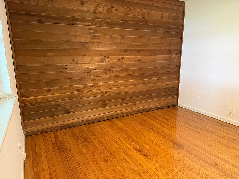 384 Terry Ln — Photo 15
