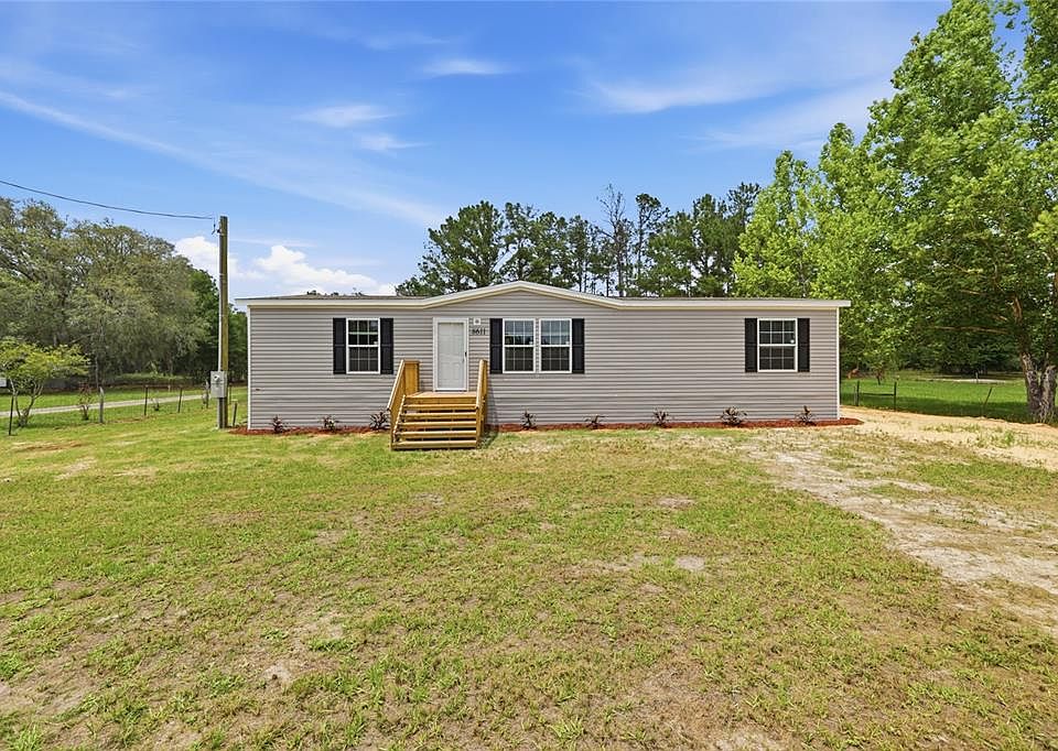 1st image of 8611 NE 61st Pl