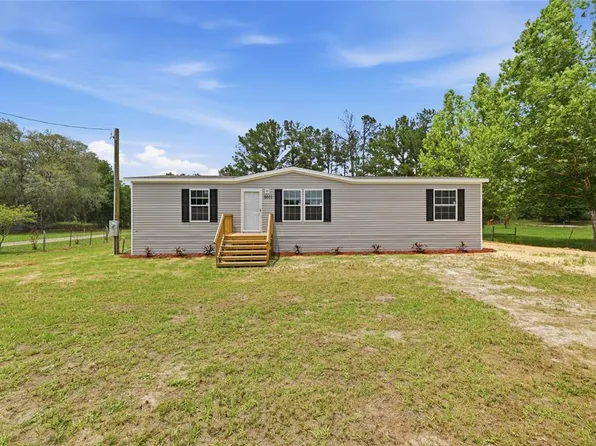8611 NE 61st Pl, Bronson, FL 32621