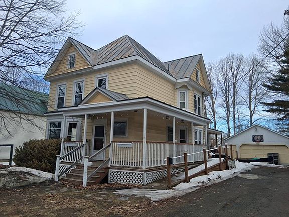 2nd image of 208 Main St