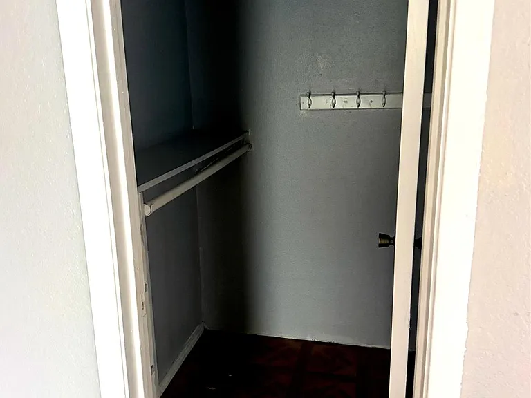9608 Carson Creek Blvd #B — Photo 10