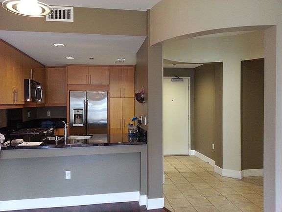 3rd image of 150 The Promenade N Unit 223
