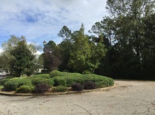 3304 Indian Hills Dr, Pace, FL 32571