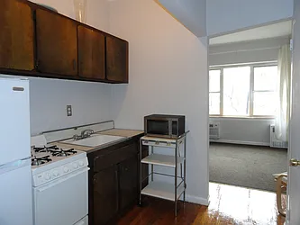 Rented by Manhattan Flats