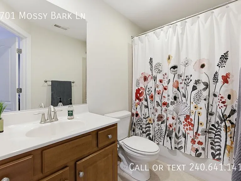 9701 Mossy Bark Ln — Photo 33