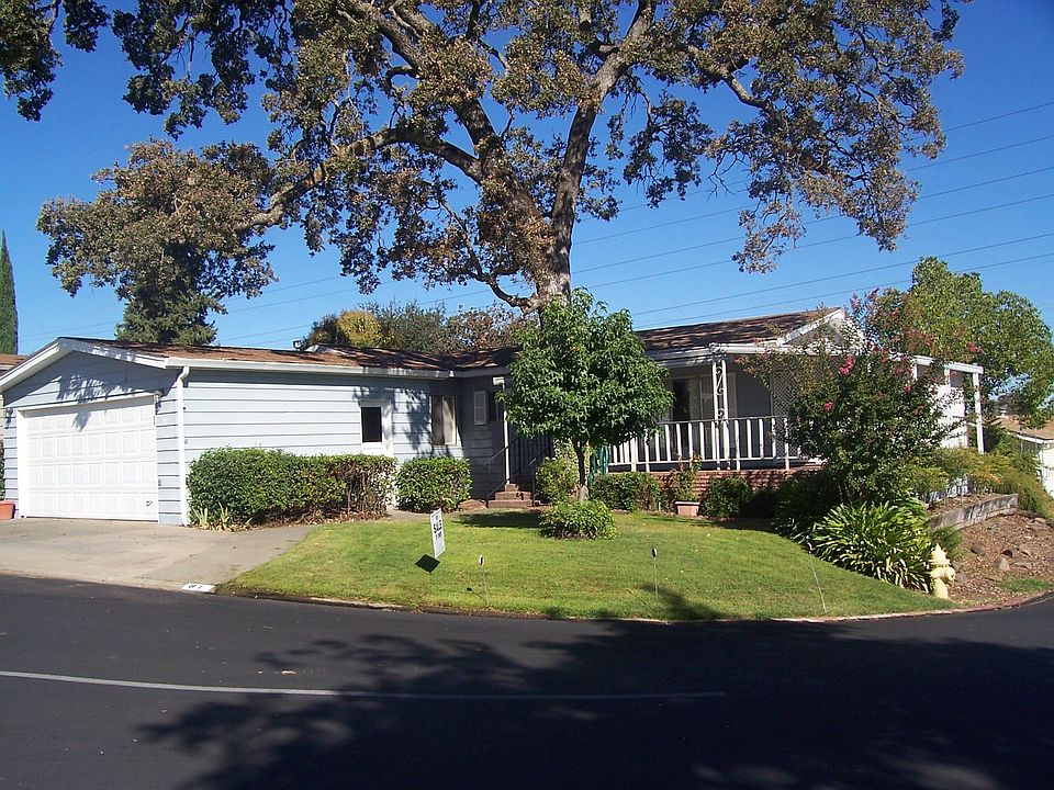 Huge Corner Lot