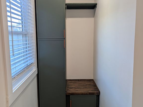 2nd image of 51 Saint Peter St