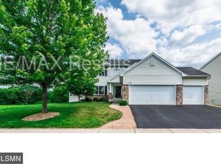 18743 Smith Dr NW, Elk River, MN 55330