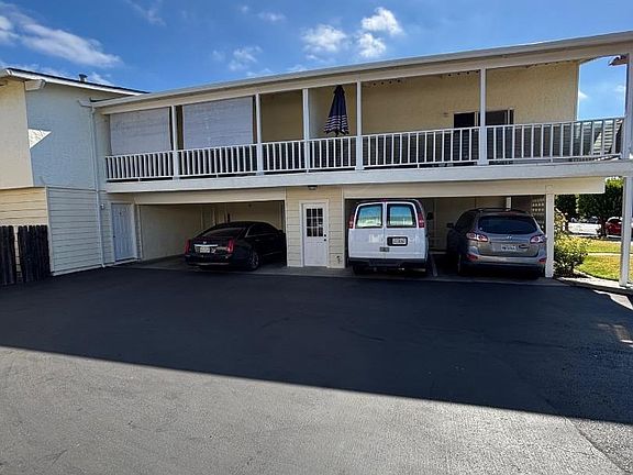 3rd image of 1385 Stanwood Dr