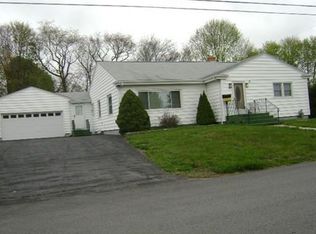 380 Kaufman Rd, Somerset, MA 02726