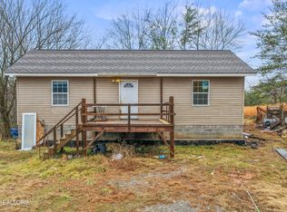 965 Malone Rd, Lenoir City, TN 37771