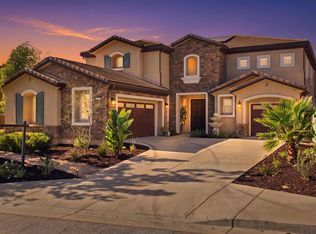 1077 Village Dr, Oceanside, CA 92057