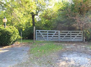 1634 Muegge Rd, Saint Charles, MO
