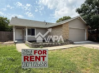 8312 Spring Town St, Converse, TX 78109