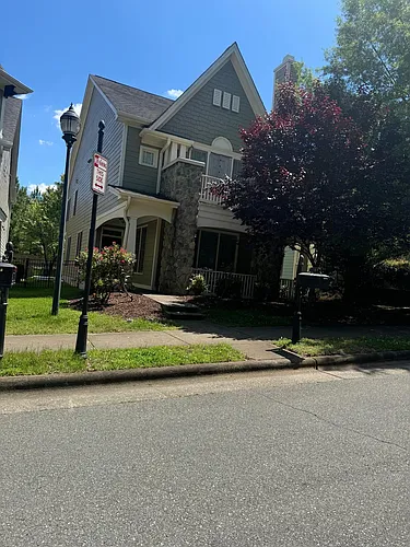 1637 Legendary Ln Photo 1