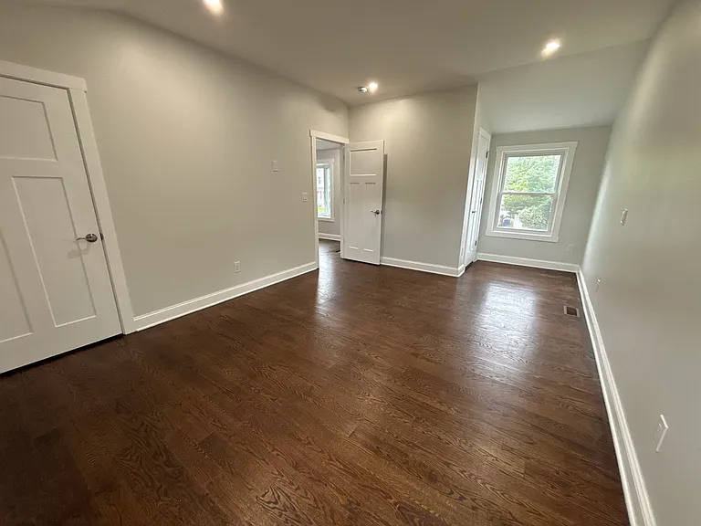 21 Prime Ave #1 — Photo 10