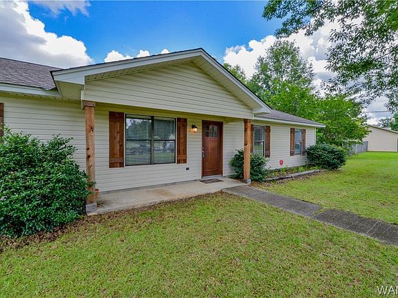 2nd image of 5804 Buckhead Dr