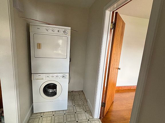 1801 S Talbott - Photo 4_08062025