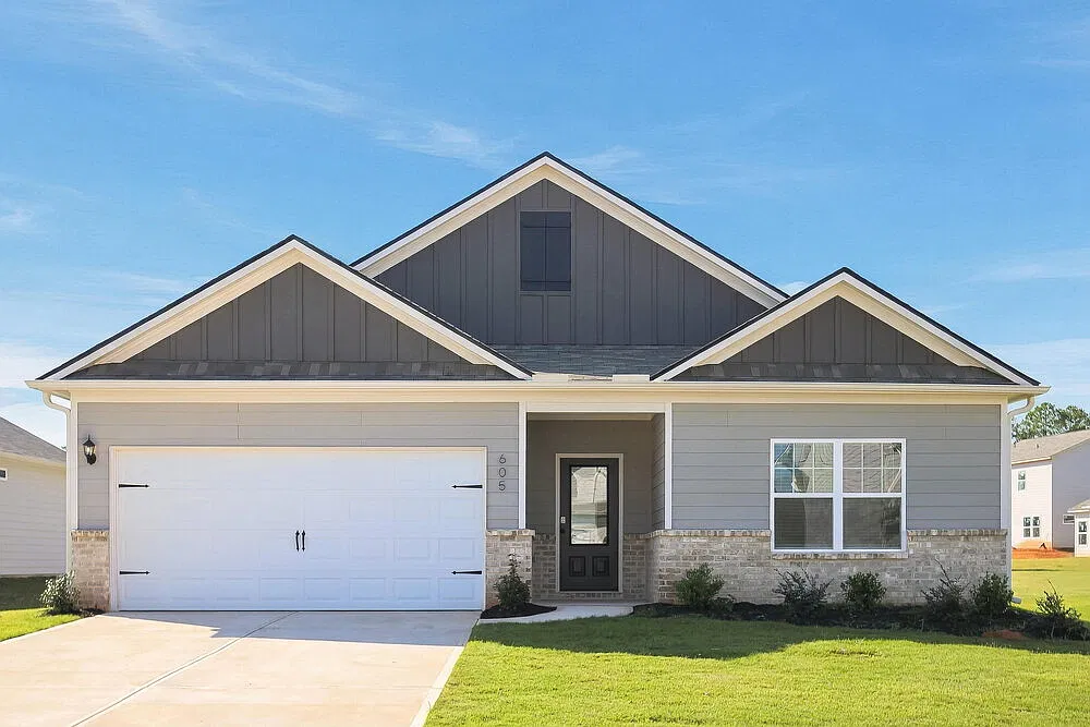 3 bed, 2.0 bath, 1863 sqft, $2,185 — Photo 1