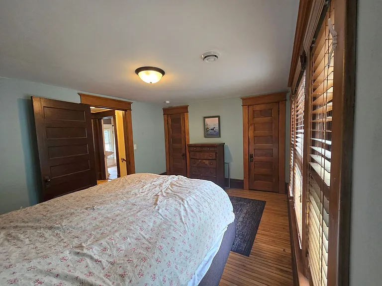 670 Ottawa Ave — Photo 14
