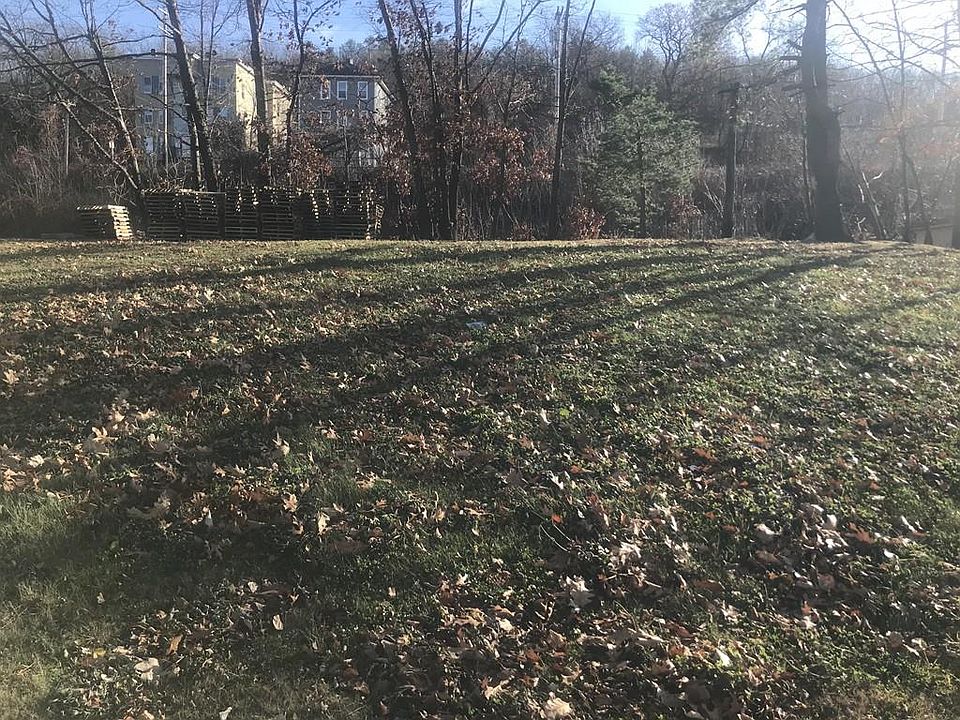 1st image of 190 River St