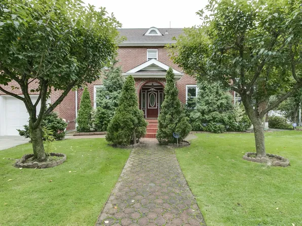 209-06 39th Avenue image 1 of 24