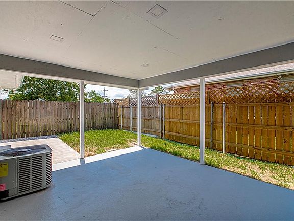 5th image of 4838 Rosalia Dr