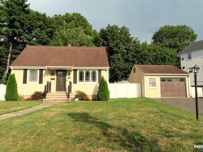 57 Walsh Dr, Dumont, NJ, 07628