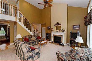 5th image of 37 Summerfield Cir